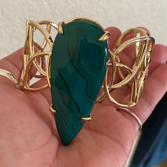 Kendra Scott Cuff - Picture 2 of 2